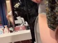 【個人撮影】　女子大生の私服おしっこ①　見られるの恥ずかしくて興奮する......