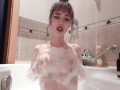 НАКАЧАЛА КИСКУ ПОМПОЙ В ДУШЕ