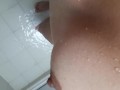 Senos naturales en la ducha 