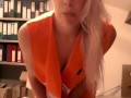 Je Lui Fais Un Strip Tease Et Je Me Masturbe Au Travail Pour Qu’il Vienne Me Baiser Partie 1
