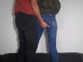 Me follo a mi puta hermanastra en el sofá y sin condón CREAMPIE | Morocha Argentina | Latina