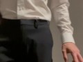 大学生男子がシャツでオナニー【机にぶっかけ】