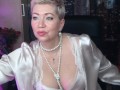 Mature dirty slut pounds her pussy and ass with huge dildos in private show! This whore is my wife!