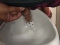 PINOY SALSAL PISSING AT NAGJAKOL SA CR NG MALL INABOTAN NG LIBOG!!!!!