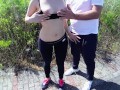 Dopo la corsa e il workout mi faccio sborrare in faccia nel parcheggio da un guardone fortunato