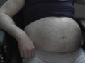 pregman is going into labor and move belly