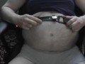pregman is going into labor and move belly