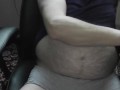 pregman is going into labor and move belly