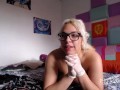 Ely Rainbow Argentina Guantes de latex, corset de charol, aceite... el video completo será delicioso