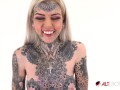 Tattooed Amber Luke rides the tremor for the first time