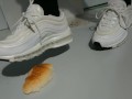 Crush the pan with dirty NIKE Airmax97🙏