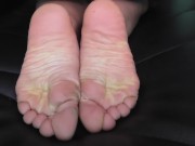 Masturbati e riempimi i piedi di sborra