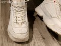 Smell my sweaty feet(Norsk)