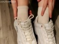 Smell my sweaty feet(Norsk)