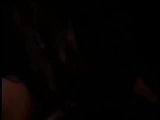 Cette jolie fille me chevauche en lingerie noir 