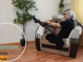 SEXY MATURE BLONDE TEARING HER NYLONS