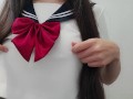 乳首マッサージで大声でうめき声 （甘い日本のティーン）
