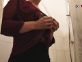 Clip 94A-a Punkerin Im Office Outfit Duscht Sich, 11:15min, Sale: €6