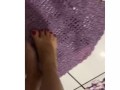 @tici_feet | Showing my red toenails (preview) | Mostrando as unhas vermelhas nos pés (prévia)
