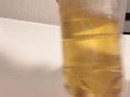 【ペットボトルおしっこ】横からおしっこで沢山ペットボトルに出すイケメン社会人