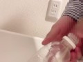 【ペットボトルおしっこ】横からおしっこで沢山ペットボトルに出すイケメン社会人