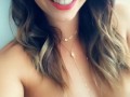 Ava Moore - Il me baise comme une salope au Cap d'Agde et en direct sur mon SNAP - PORN VLOG