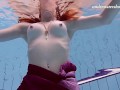 Ala hot girlfriend in the swimming pool