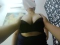 Mexicana tetona mostrandole sus enormes tetas a su novio