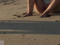 PUBLIC BEACH HANDJOB: Beauty in Bikini makes him get a huge cumshot at the beach