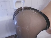 Fuck My Stepsister in Wet Pantyhose 继妹的湿袜诱惑