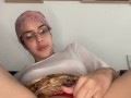 Arab giving female anatomy lessons using her vagina as a sample if you want to see the full video su