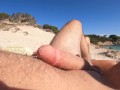 SEX OUTDOOR PUBLIC BEACH couple surpris à se masturber mutuellement à la plage On nous observe
