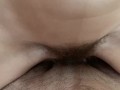 Волосатая киска скачет на члене