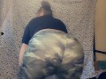 25 DAYS OF THICK-MAS DAY 22 : SEXY JIGGLY BOOTY IN LEGGINGS 