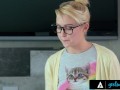 GIRLSWAY Nerdy Roommates Kendra Spade And Chloe Cherry Fake Being In A Sitcom While Banging A Friend