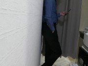 【個人撮影】会社の人事部長が新入社員のOLを勤務中にフェラ指導　フェラ抜き　口内射精　スマホ撮影