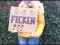 Studentin fragt einen Fremden ob er sie Ficken will