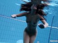 Juicy body Zuzanna submerged underwater