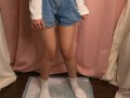 ショートパンツのおしがまおもらし