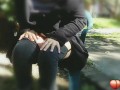 chica se masturba en parque publico amateur