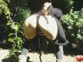 chica se masturba en parque publico amateur