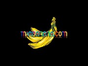 Mon beau père de 65 ans me baise comme une chienne sans capote