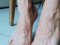 Veiny feet and hands by Angelmuscles