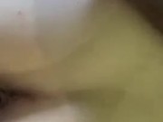 Beurette en levrette sur le canapé 