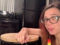 Pussy Spreads and Anal Plug (full on onlyfans wookieprincess )
