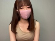 タンクトップで寝そべってくちゅくちゅオナニー