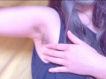 タンクトップの素人OLが脇毛をなでなでしてるだけ【個人撮影】