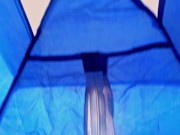 Eu não podia suportar a Boca da minha meia irmã estando acampado na praia em publico