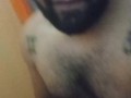 Chico peludo sexy con ganas de un culo grande para echar su leche dentro (estrella porno evander )