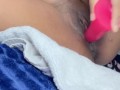 Young ebony squirts all over her bed